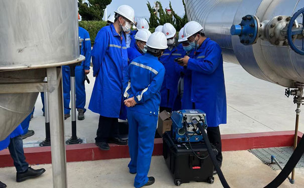PF-300便攜式甲烷、總烴和非甲烷總烴分析儀現(xiàn)場測試